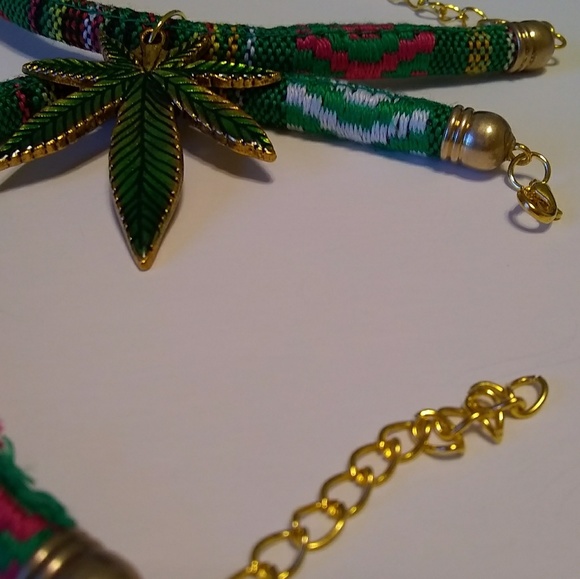 Super Hot Rainbow Green Leaf Beauty Power Bracelet - Picture 2 of 4